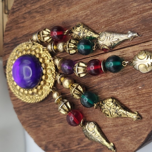 Esmerelda brooch colorful festive ✨️‎  B121 - Picture 1 of 6